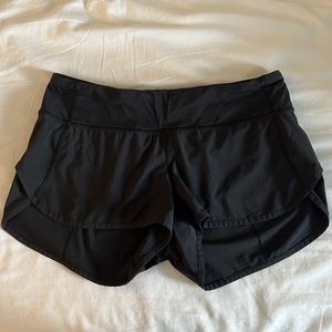 Lululemon Speed Up 2.5” Black Shorts
